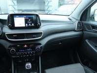 Hyundai Tucson  1.6 T-GDI Trikolor