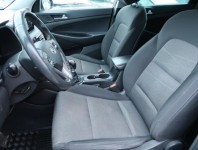 Hyundai Tucson  1.6 T-GDI Trikolor