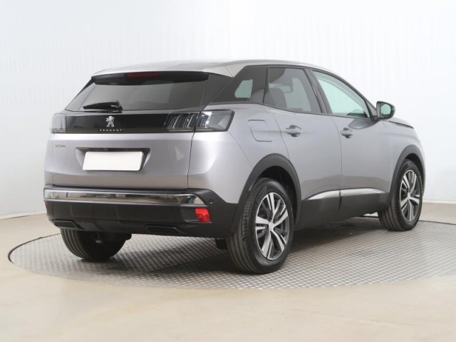 Peugeot 3008  1.2 PureTech Allure