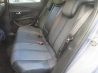 Peugeot 3008  1.2 PureTech Allure