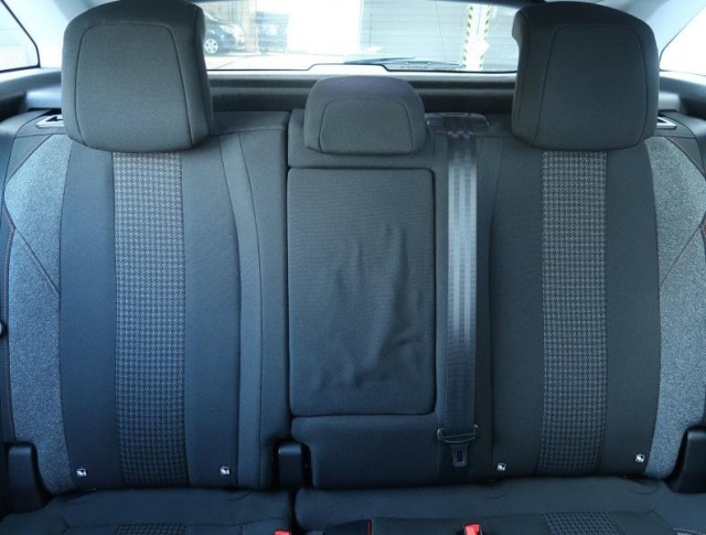 Peugeot 3008  1.6 BlueHDi Active