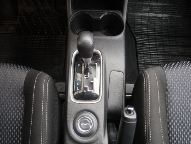 Mitsubishi Outlander  2.0 