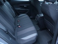 Peugeot 3008  1.6 BlueHDi Active