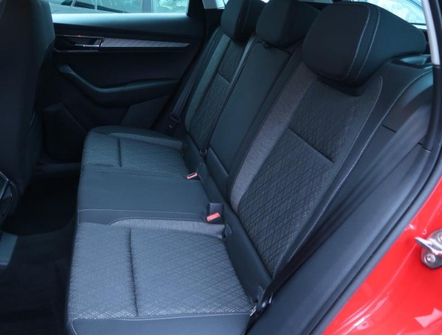 Škoda Karoq  1.5 TSI Style