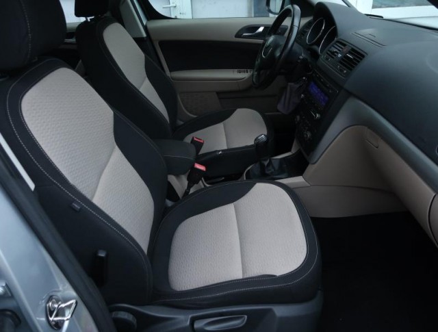 Škoda Yeti  2.0 TDI Elegance