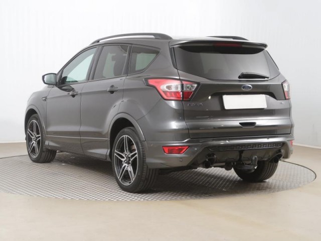 Ford Kuga  2.0 TDCi ST-Line
