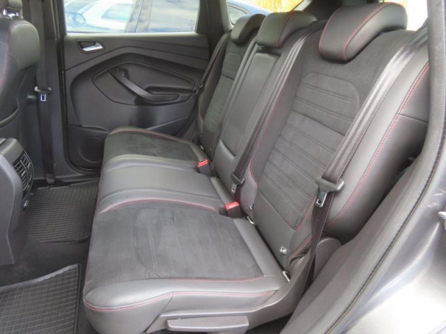 Ford Kuga  2.0 TDCi ST-Line