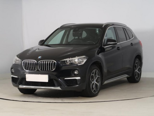 BMW X1  xDrive18d Sport Line
