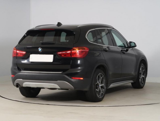 BMW X1  xDrive18d Sport Line