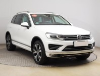 Volkswagen Touareg  3.0 TDI R-Line