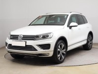 Volkswagen Touareg  3.0 TDI R-Line