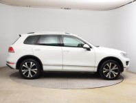 Volkswagen Touareg  3.0 TDI R-Line