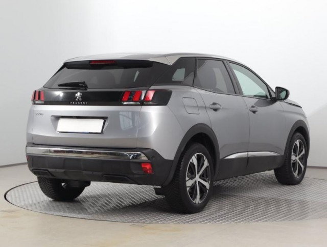 Peugeot 3008  1.2 PureTech Allure Pack