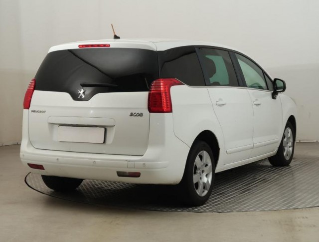Peugeot 5008  1.6 HDi Active