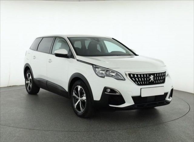 Peugeot 5008  1.5 BlueHDi 