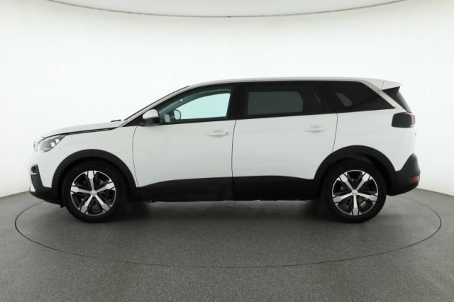 Peugeot 5008  1.5 BlueHDi 