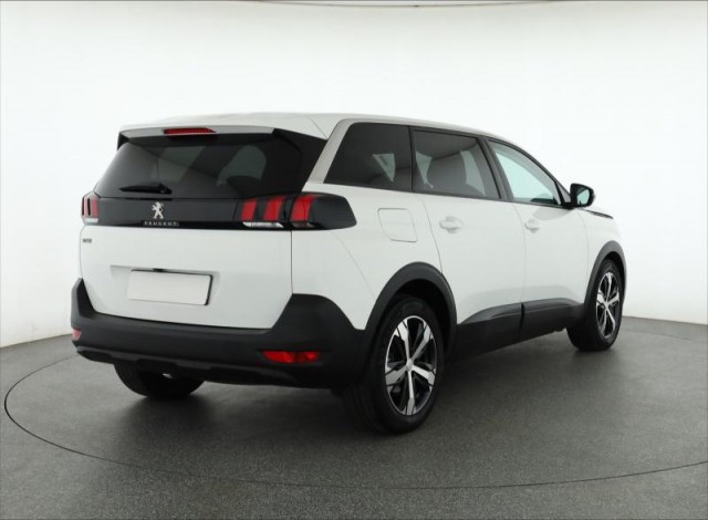 Peugeot 5008  1.5 BlueHDi 