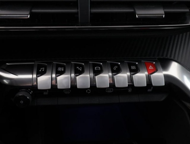 Peugeot 5008  1.5 BlueHDi 