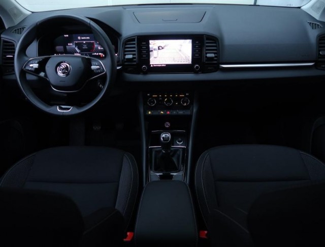 Škoda Karoq  1.5 TSI Fresh