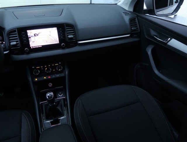 Škoda Karoq  1.5 TSI Fresh