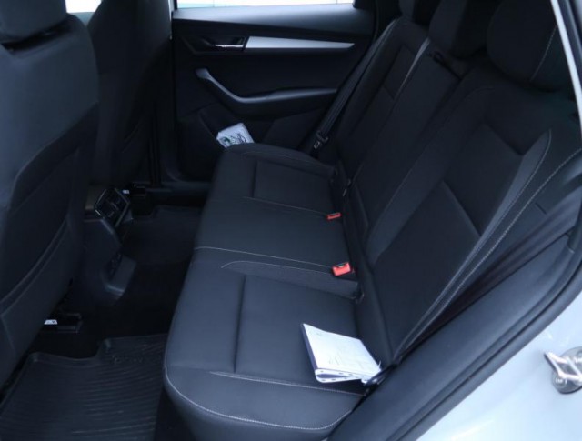 Škoda Karoq  1.5 TSI Fresh