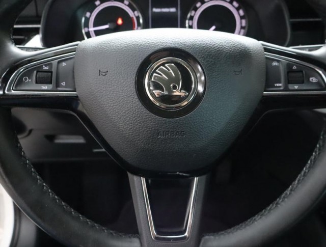 Škoda Kamiq  1.0 TSI Fresh