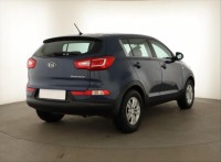 Kia Sportage  2.0 CVVT 