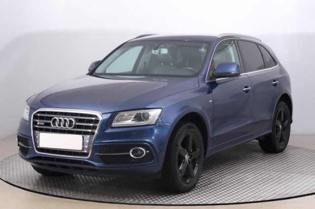 Audi Q5  2.0 TDI 