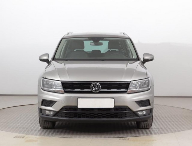 Volkswagen Tiguan  2.0 TDI 