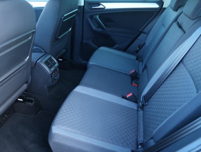 Volkswagen Tiguan  2.0 TDI 