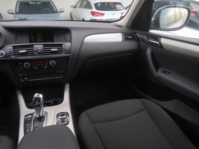 BMW X3  xDrive20d Advantage