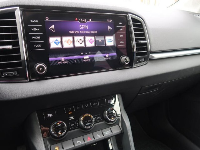 Škoda Karoq  1.5 TSI 