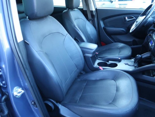 Hyundai ix35  2.0 CRDi 