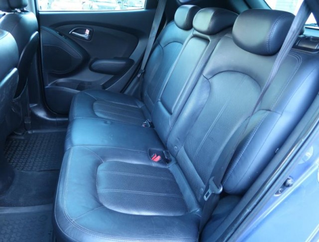 Hyundai ix35  2.0 CRDi 