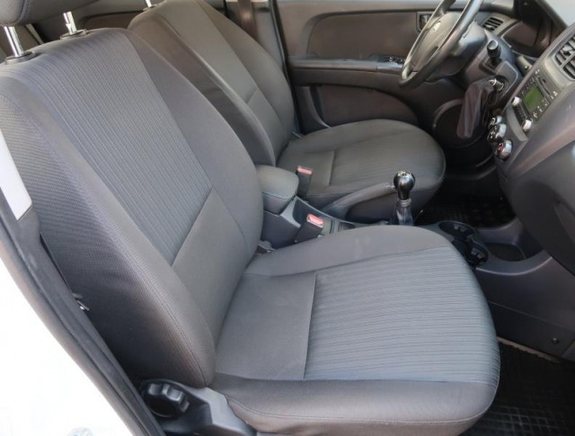 Kia Sportage  2.0 16V 