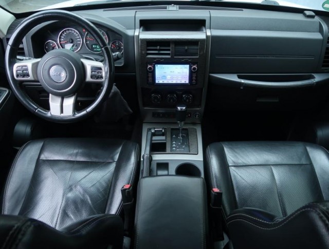 Jeep Cherokee  2.8 CRD 