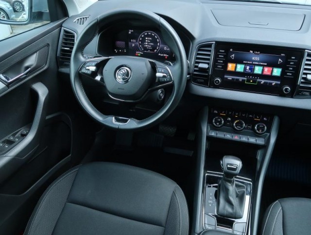 Škoda Karoq  1.5 TSI Fresh