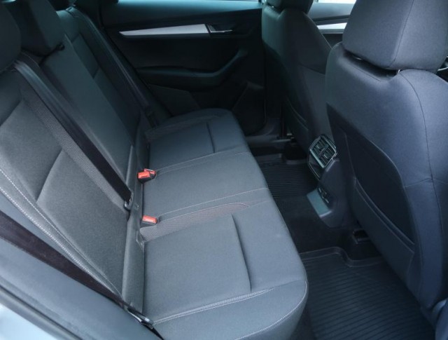 Škoda Karoq  1.5 TSI Fresh