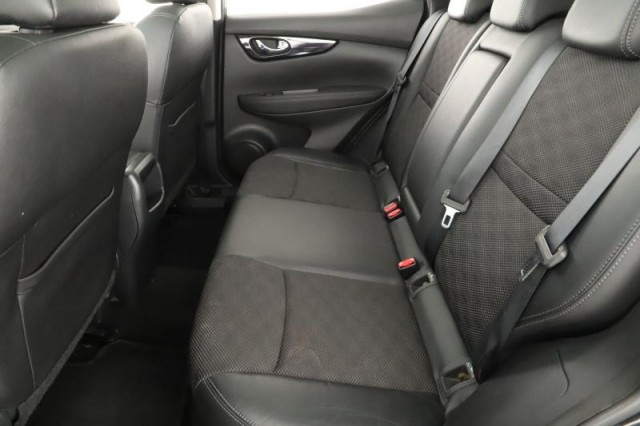 Nissan Qashqai  1.2 DIG-T 