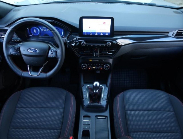 Ford Kuga  1.5 EcoBoost ST-Line