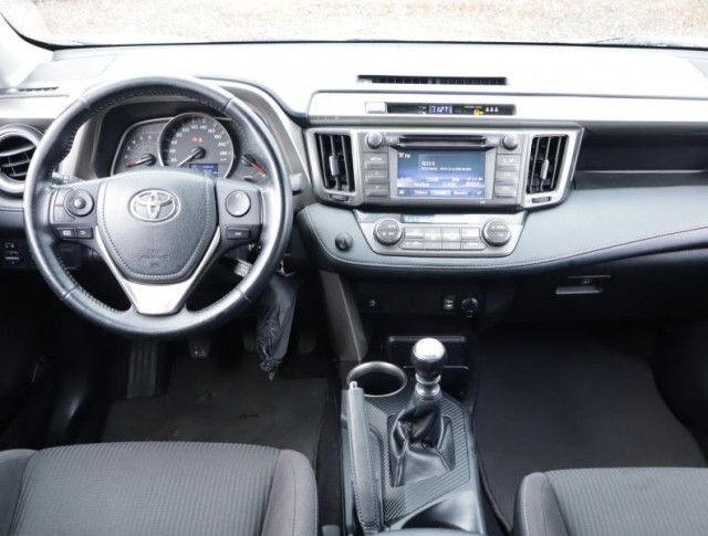 Toyota RAV 4  2.0 D-4D 