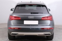 Audi Q5  2.0 TDI S line
