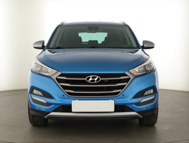 Hyundai Tucson  1.7 CRDi Trikolor