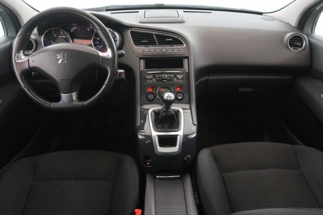 Peugeot 5008  2.0 BlueHDi 