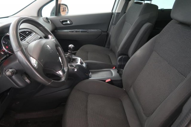 Peugeot 5008  2.0 BlueHDi 