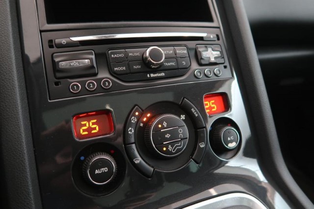 Peugeot 5008  2.0 BlueHDi 