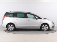 Peugeot 5008  2.0 BlueHDi 