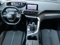 Peugeot 5008  PureTech 130 Active