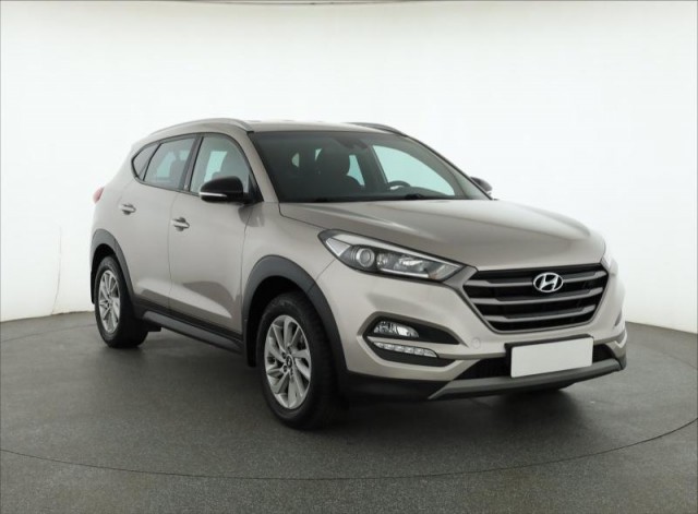 Hyundai Tucson  1.6 T-GDI Trikolor
