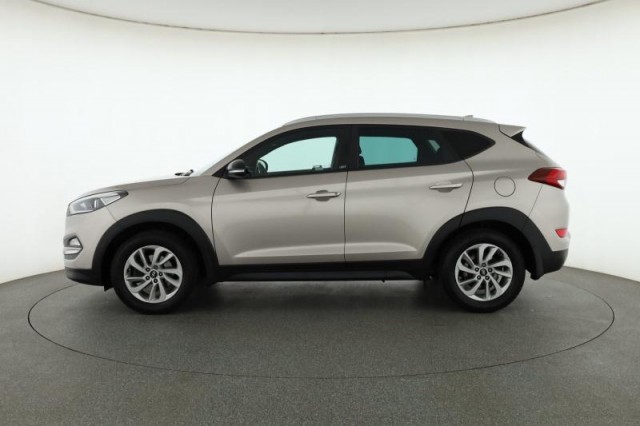 Hyundai Tucson  1.6 T-GDI Trikolor